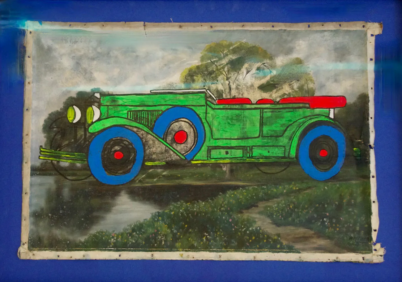 Green Car Artist: Bellis Perennis